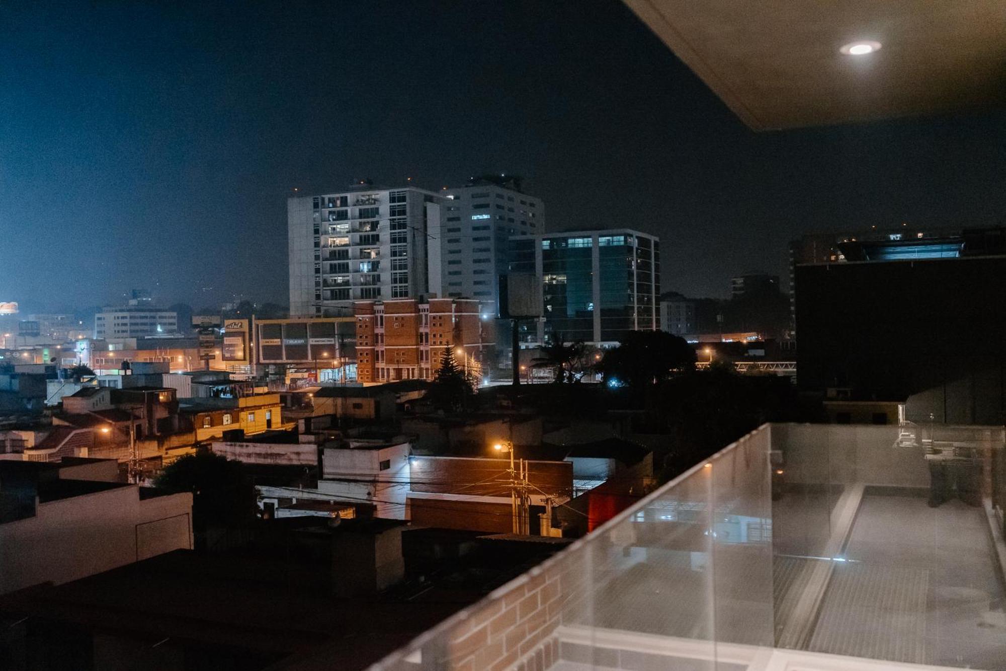 Apartamento Exclusivo Ciudad De Guatemala Zona 10 Exteriér fotografie